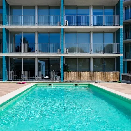 Olivia Maresia * אספיניו